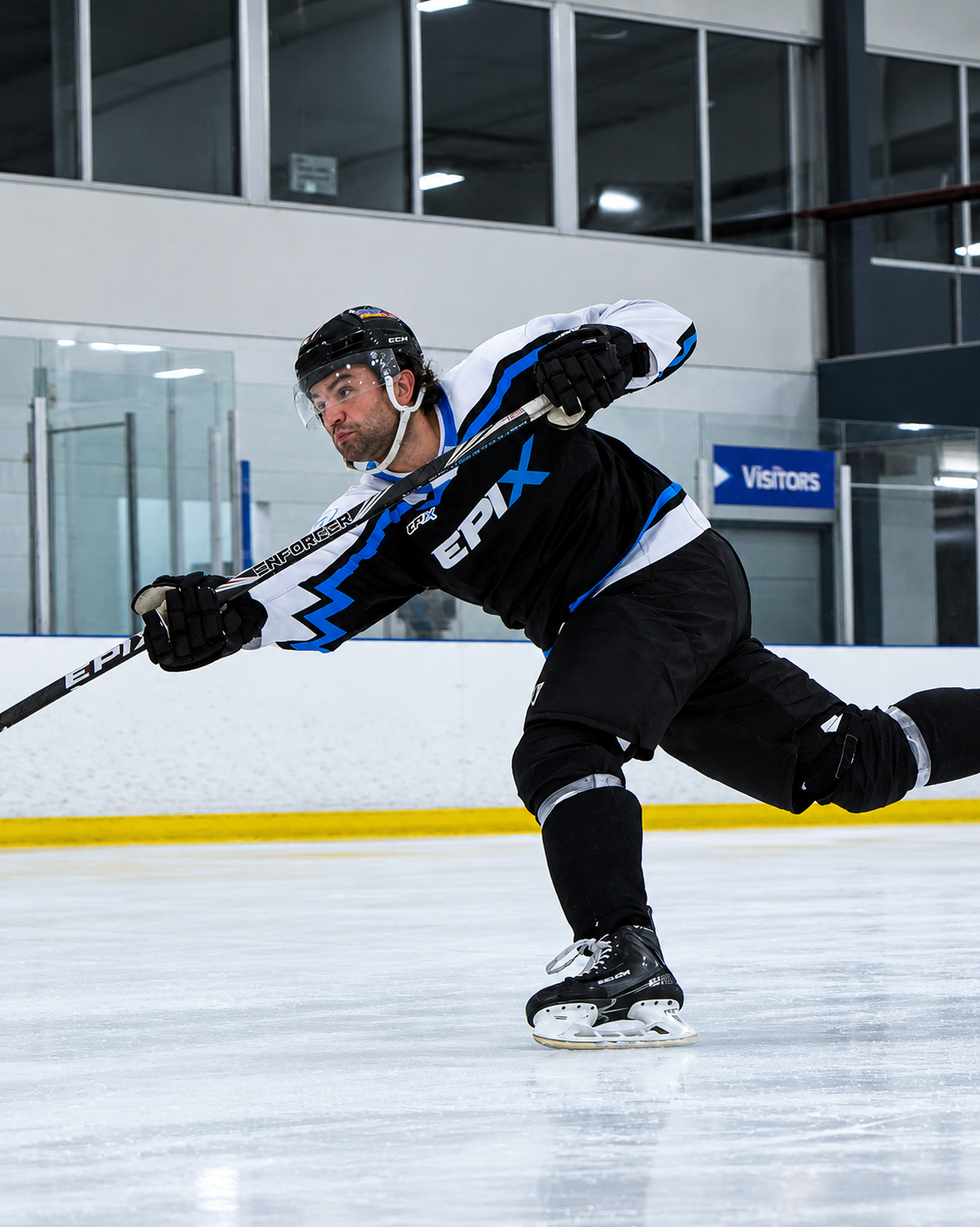 Daniel Amesbury shooting with The Enforcer